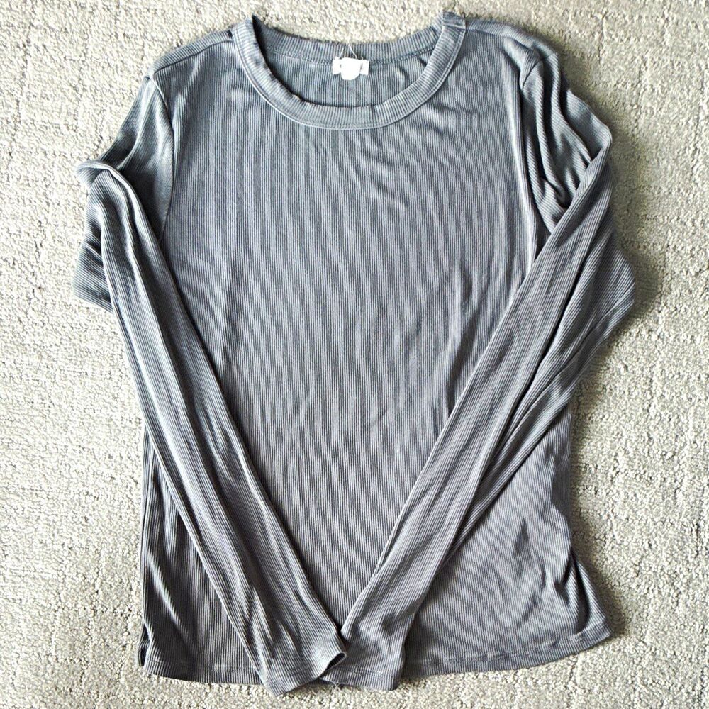 Garage Ribbed Knit Long Sleeve Crew Neck Women’s M Medium Gray Top